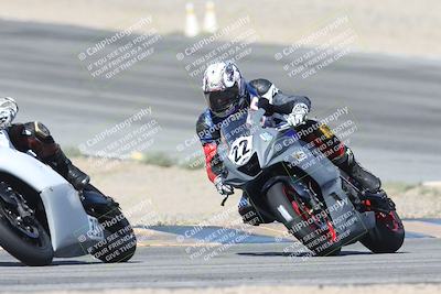 media/Oct-05-2025-CVMA (Sun) [[beeef4f201]]/Race 10-Formula Lightweight Twins Shootout/